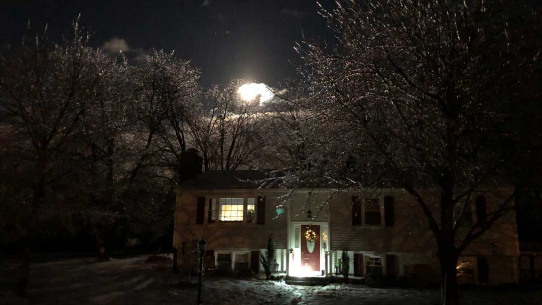 How I Survive Winter Power Outages and Avoid Frozen Pipes